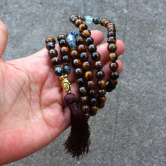 Renbeads Tibetan Tiger Eye Buddha Strength Power Beaded Tassel Pendant Necklace