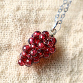Natural Garnet Red Agate Black Onyx Protection Necklace Pendant
