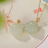 Renbeads 925 Sterling Silver Hetian White Jade Cute Cat Paw Luck Necklace Pendant
