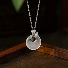 Natural Chalcedony Ginkgo Leaf Peace Buckle Necklace Pendant