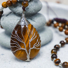 Natural Tiger Eye Beaded Pendant Necklace