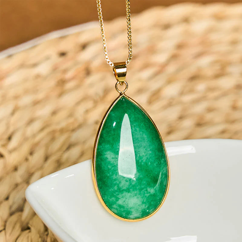 Green Jade Water Drop Pattern Necklace Pendant