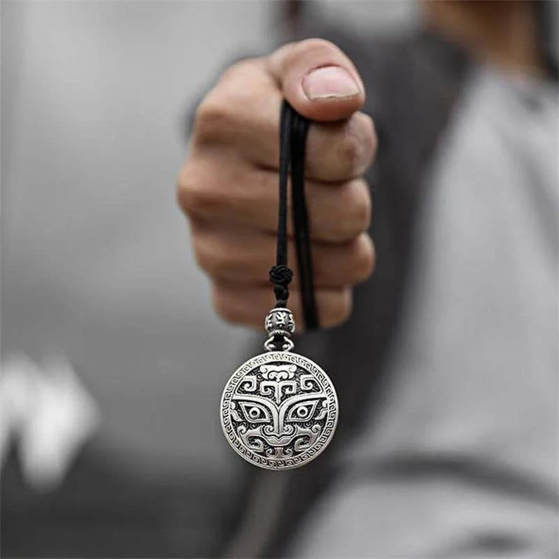 Renbeads Lucky FengShui Mythological Creature Taotie Wealth Necklace Pendant
