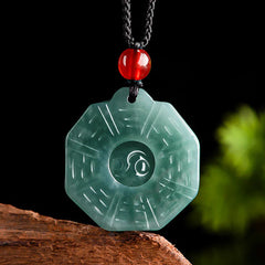 Renbeads Natural Jade FengShui Bagua Yin Yang Prosperity Necklace Pendant