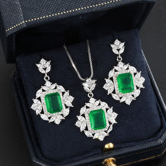 Emerald Crystal Red Corundum Confidence Courage Jewelry Set