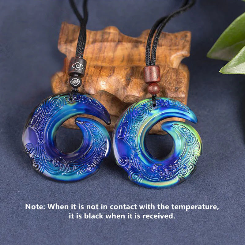 Color-Changing Good Luck Design Pattern Crystal Necklace Pendant